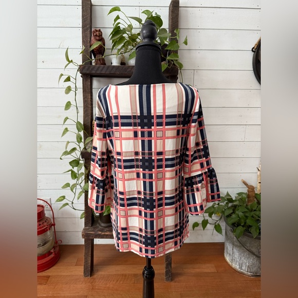 Charter Club Pink and Navy Blue Boat Neck Blouse with Bell Flared Sleeves - Picture 14 of 17